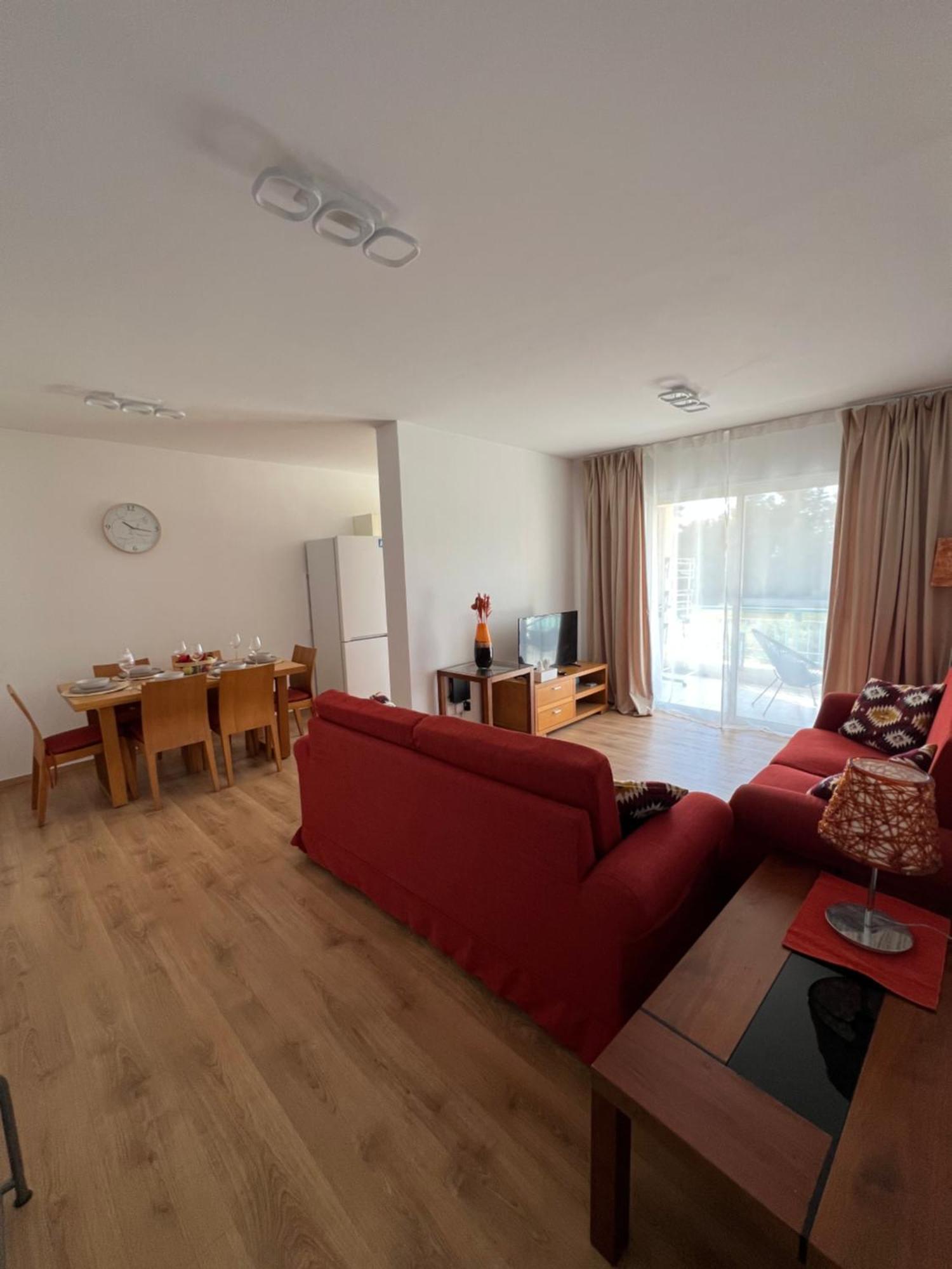 Iris Village Grand Apartment Paphos Exterior photo